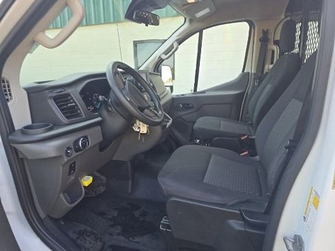 Used 2024 Ford Transit 250 Low Roof w/ Exterior Upgrade Package image 3