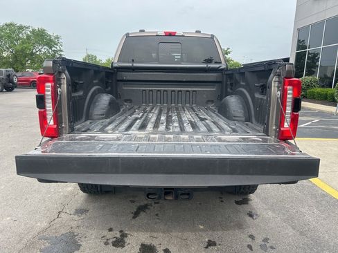 Used 2023 Ford F250 XLT w/ XLT Premium Package AWD/4WD image 14
