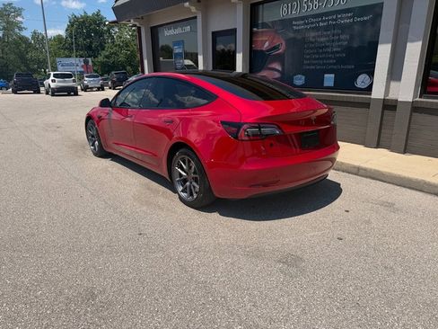 Used 2023 Tesla Model 3 Standard Range RWD image 3