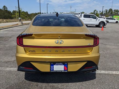 Used 2021 Hyundai Sonata SEL Plus w/ Tech Package image 17