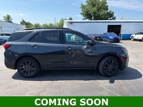 Used 2023 Chevrolet Equinox RS AWD/4WD image 1