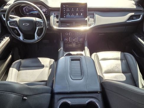 Used 2023 Chevrolet Tahoe Z71 w/ Luxury Package image 14