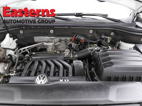 Used 2019 Volkswagen Atlas SE w/ Towing Package image 7