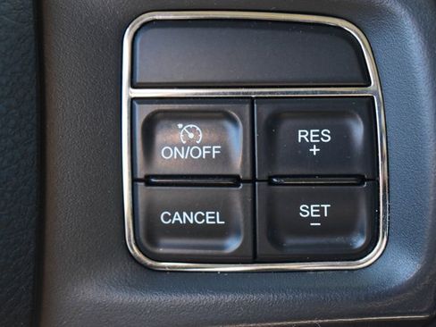 Used 2012 RAM 1500 Sport w/ Sport Premium Group image 27