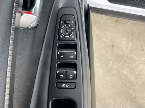 Used 2020 Hyundai Santa Fe SEL w/ Convenience + Premium Package image 21