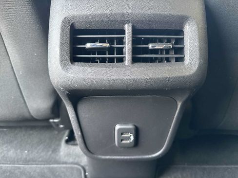Certified 2024 Chevrolet Equinox LT AWD/4WD image 29