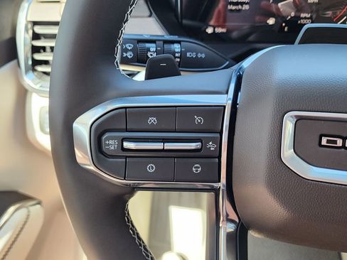 New 2026 GMC Acadia Denali image 21