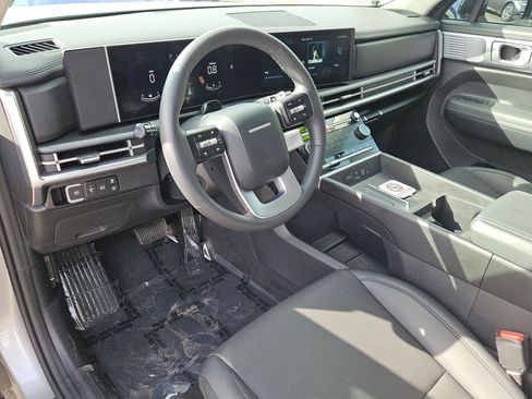 Used 2025 Hyundai Santa Fe XRT image 11