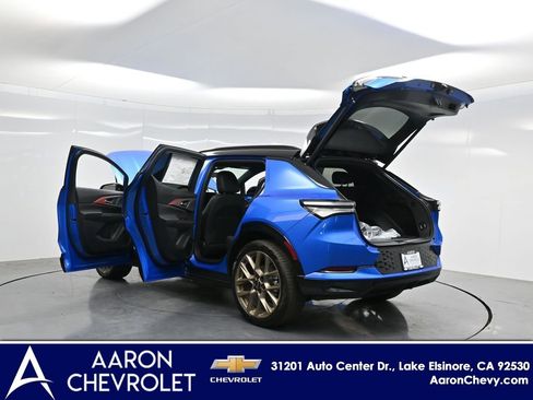 New 2026 Chevrolet Equinox EV RS image 40