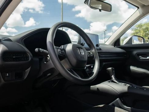 Used 2024 Honda HR-V LX image 26