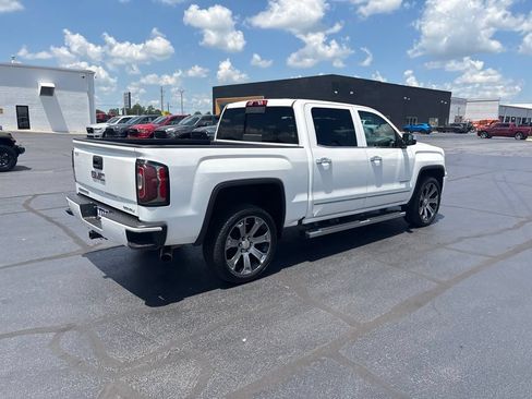 Used 2018 GMC Sierra 1500 Denali AWD/4WD image 12