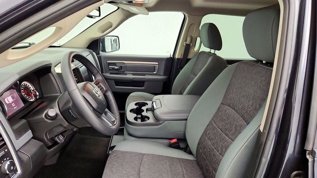 Used 2017 RAM 1500 Big Horn AWD/4WD image 19