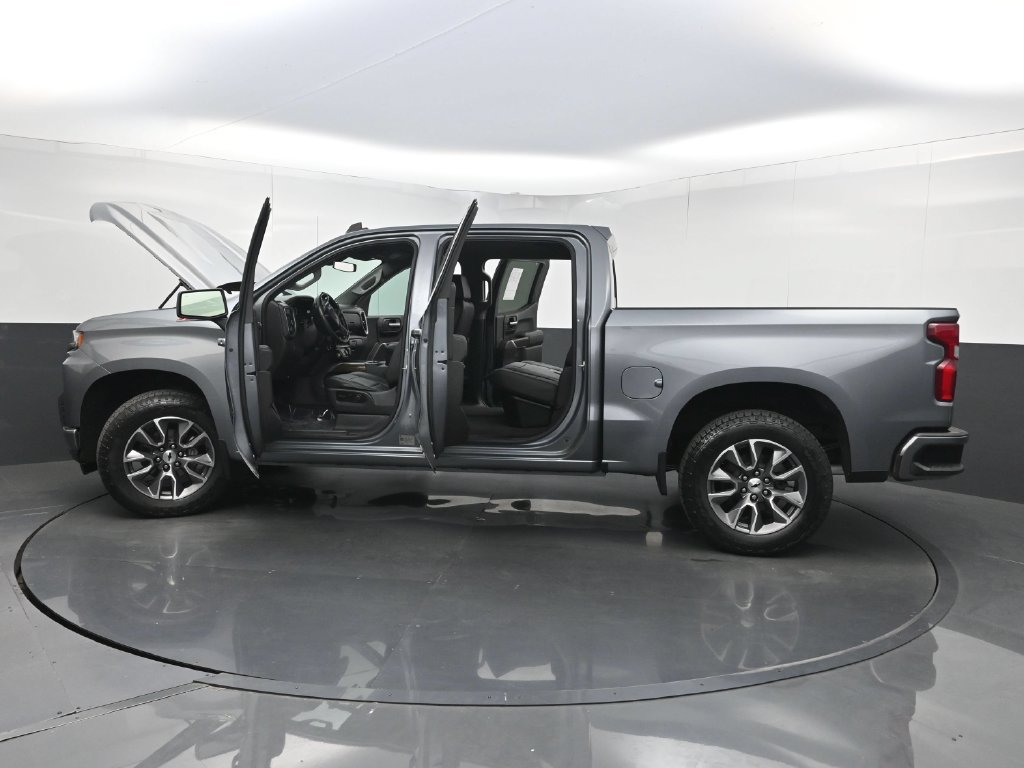 Used 2020 Chevrolet Silverado 1500 RST AWD/4WD image 36