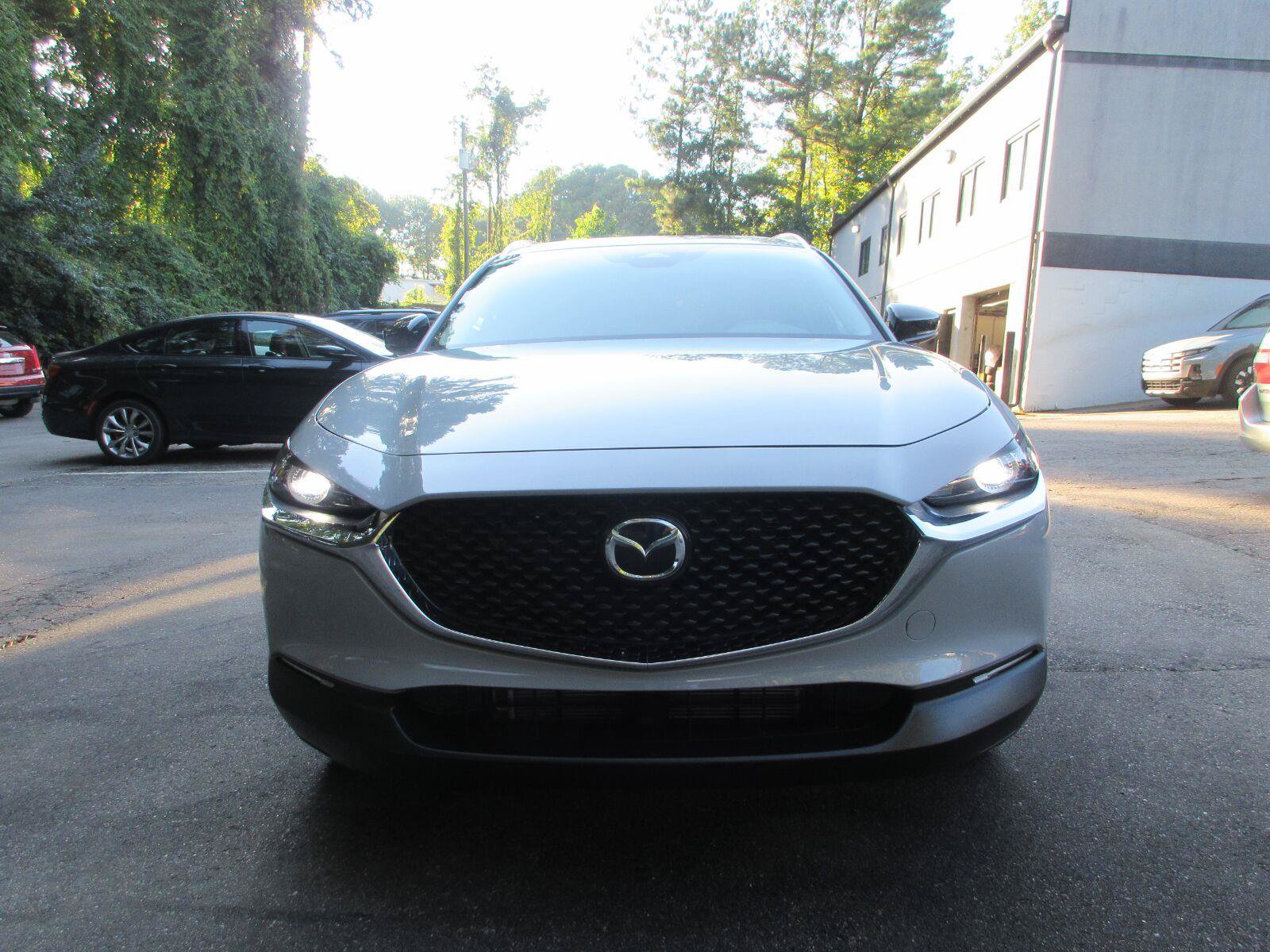 Used 2025 MAZDA CX-30 AWD 2.5 S w/ Select Sport Pkg image 2