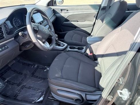 Used 2020 Hyundai Elantra SEL w/ Cargo Package (C1) image 16