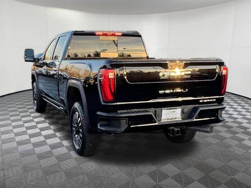 New 2026 GMC Sierra 3500 Denali Ultimate image 4