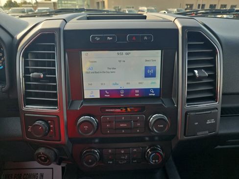 Used 2019 Ford F150 XLT w/ Equipment Group 302A Luxury image 16