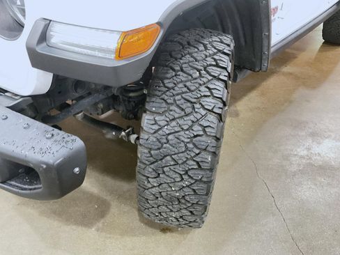 Used 2021 Jeep Wrangler Unlimited Rubicon AWD/4WD image 23