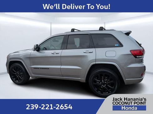 Used 2020 Jeep Grand Cherokee Altitude AWD/4WD image 6