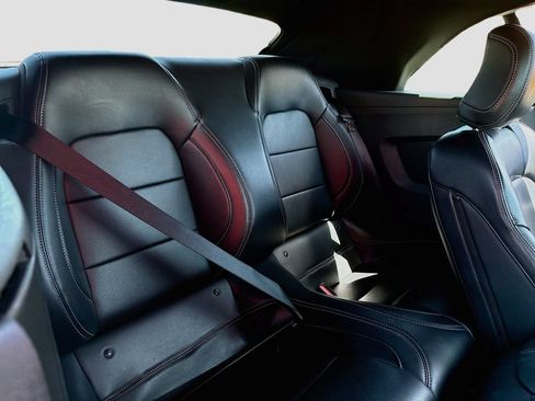 Used 2025 Ford Mustang Premium RWD image 25