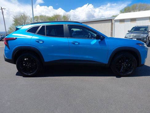 New 2026 Chevrolet Trax ACTIV w/ Driver Confidence Package FWD image 2