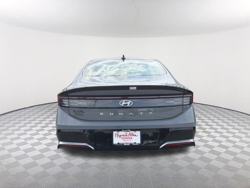 Used 2024 Hyundai Sonata SEL FWD image 15