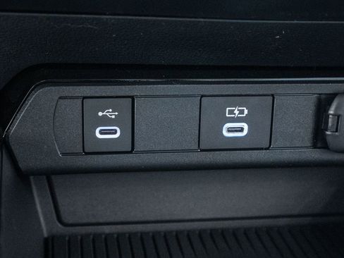 New 2026 Toyota Prius XLE image 26