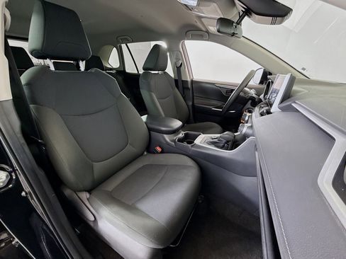 Used 2025 Toyota RAV4 LE image 24