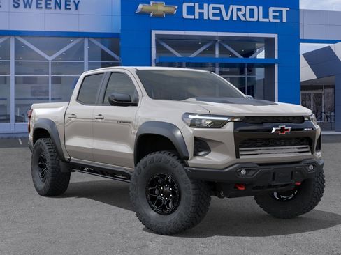 New 2026 Chevrolet Colorado ZR2 w/ ZR2 Bison Edition image 7