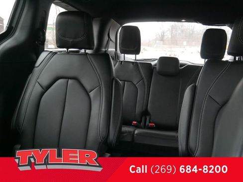 New 2026 Chrysler Voyager LX image 40