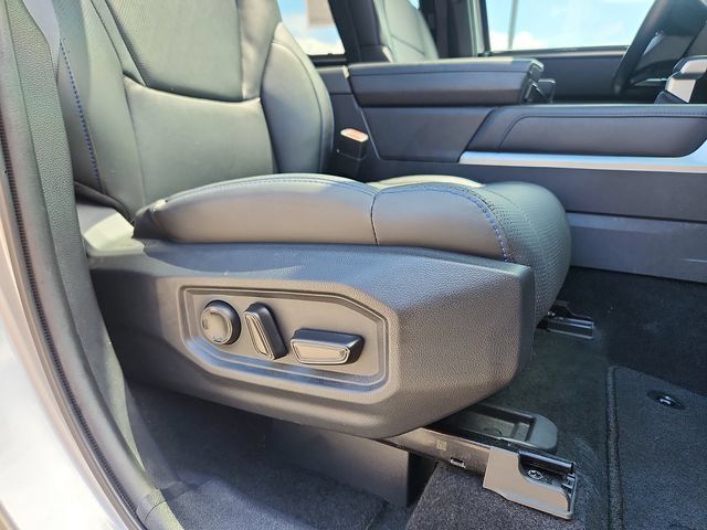 Used 2024 Toyota Tundra Platinum AWD/4WD image 33