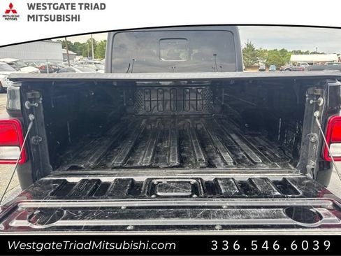 Used 2021 Jeep Gladiator Sport AWD/4WD image 19
