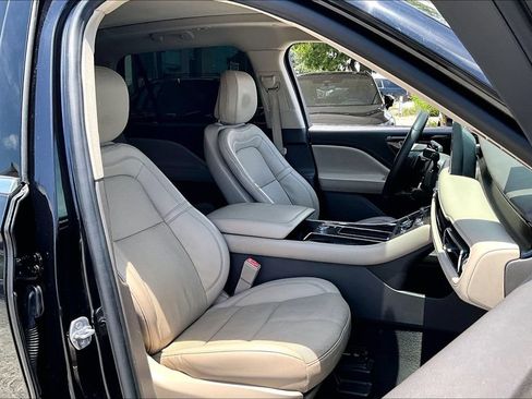 Used 2020 Lincoln Aviator Reserve w/ Equipment Group 201A AWD/4WD image 9
