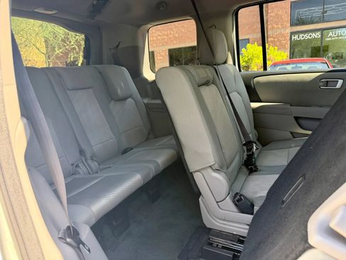 Used 2014 Honda Pilot LX image 17