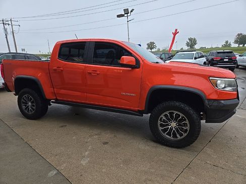 Used 2019 Chevrolet Colorado ZR2 image 15