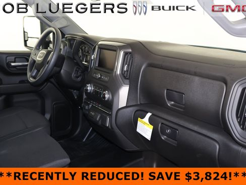 New 2026 GMC Sierra 2500 Pro w/ Convenience Package image 22