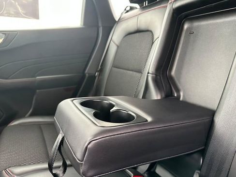 Used 2025 Ford Escape ST-Line image 25