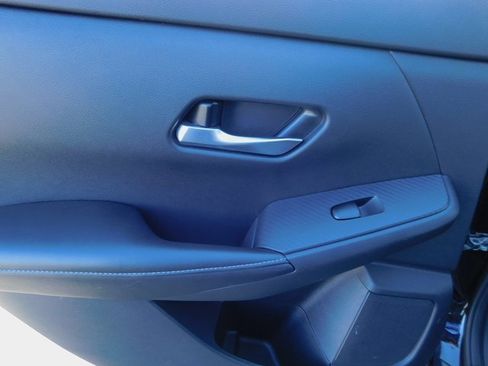 Used 2023 Nissan Sentra SV image 23