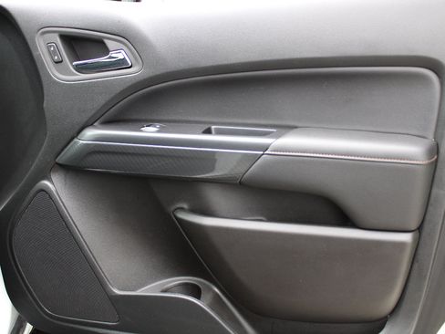 Used 2022 GMC Canyon AT4 w/ Trailering Package image 23