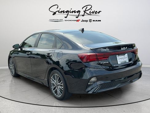 Used 2024 Kia Forte GT-Line w/ GT-Line Premium Package FWD image 5