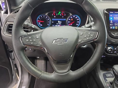 Used 2024 Chevrolet Equinox Premier AWD/4WD image 14