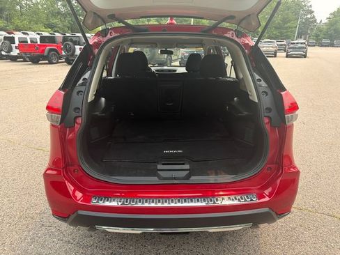 Used 2017 Nissan Rogue S AWD/4WD image 13