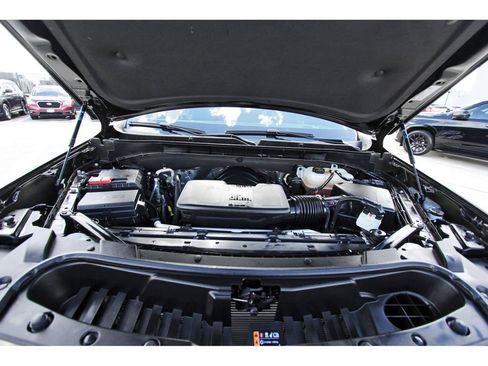 Certified 2024 Cadillac Escalade Luxury image 34