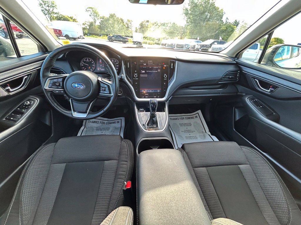 Used 2022 Subaru Outback Premium AWD/4WD image 14