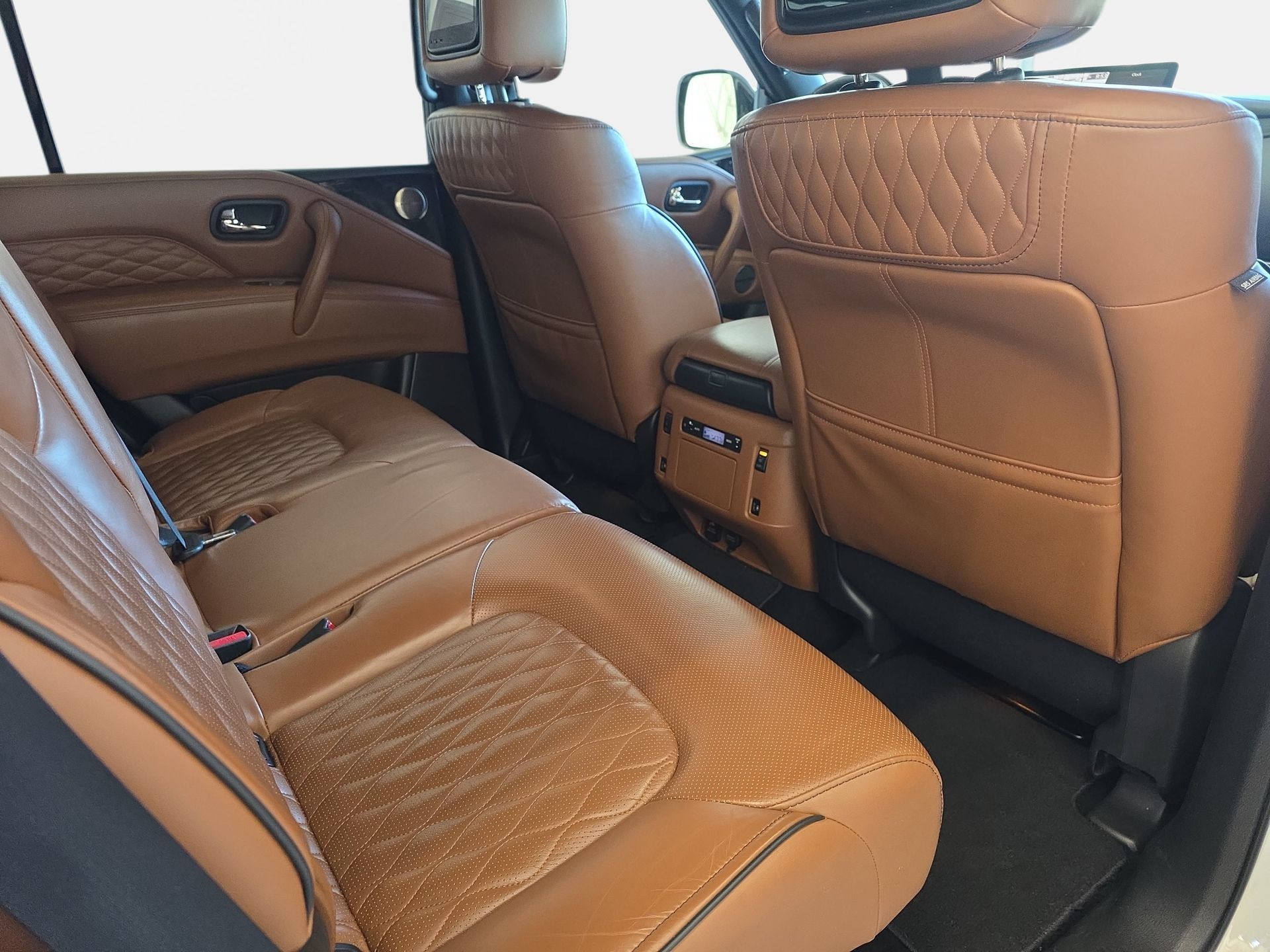 Used 2022 INFINITI QX80 Sensory w/ Cargo Package RWD image 11