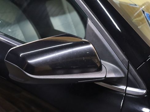 Used 2020 Chevrolet Equinox LT FWD image 8