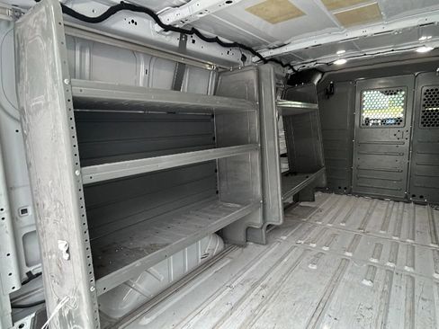 Used 2020 Ford Transit 250 Low Roof RWD image 13