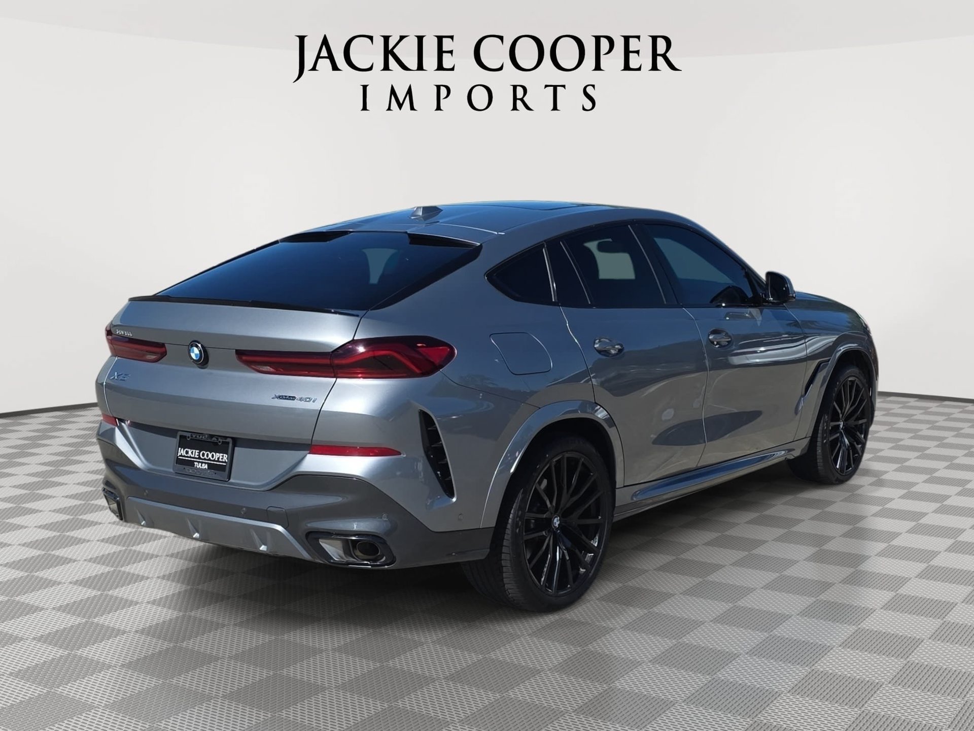 Used 2024 BMW X6 xDrive40i w/ M Sport Professional Package AWD/4WD image 5