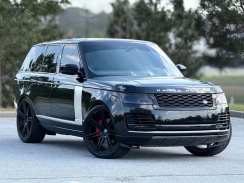 Used 2018 Land Rover Range Rover Supercharged image 13