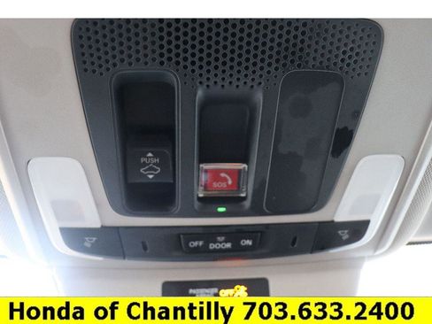 Certified 2025 Honda Accord SE image 19